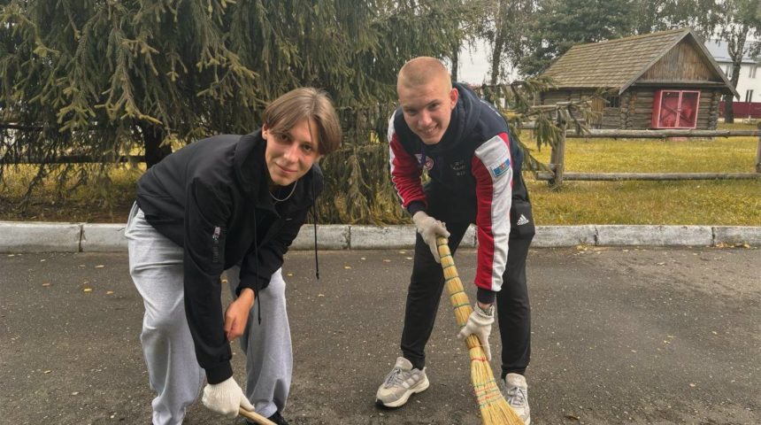 Международный волонтёрский лагерь «Замки Беларуси – 2025».